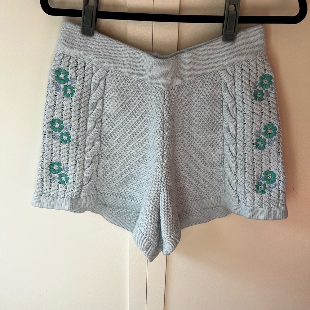 Sabo Women’s Knit Blue Embroidered Shorts Blue Size Medium / 6